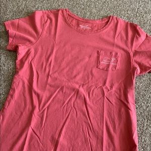 Vineyard Vines tee